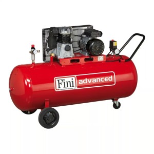 Бутален компресор MK103-150-3M FINI