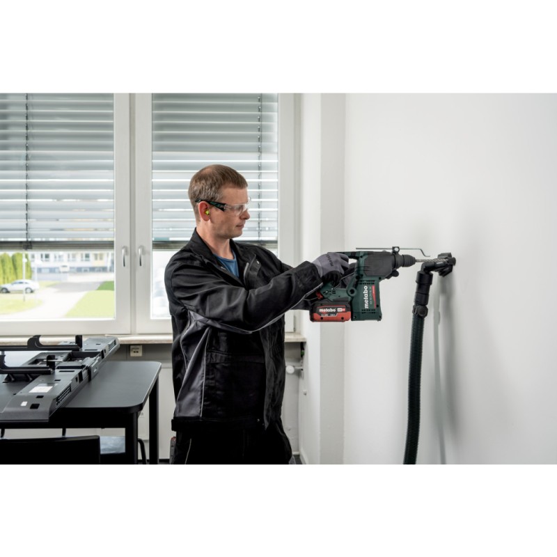 Перфоратор акум. 24mm METABO KH 18 LTX BL 24 SOLO