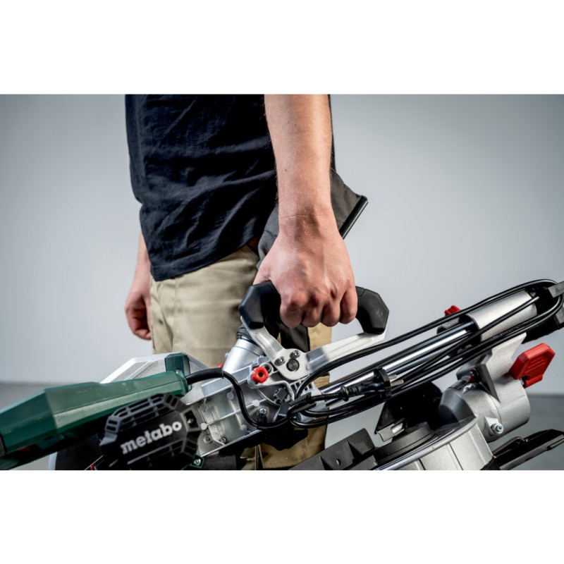 Герунг циркуляр с изтегляне ø216mm METABO KGS 216 M PCL